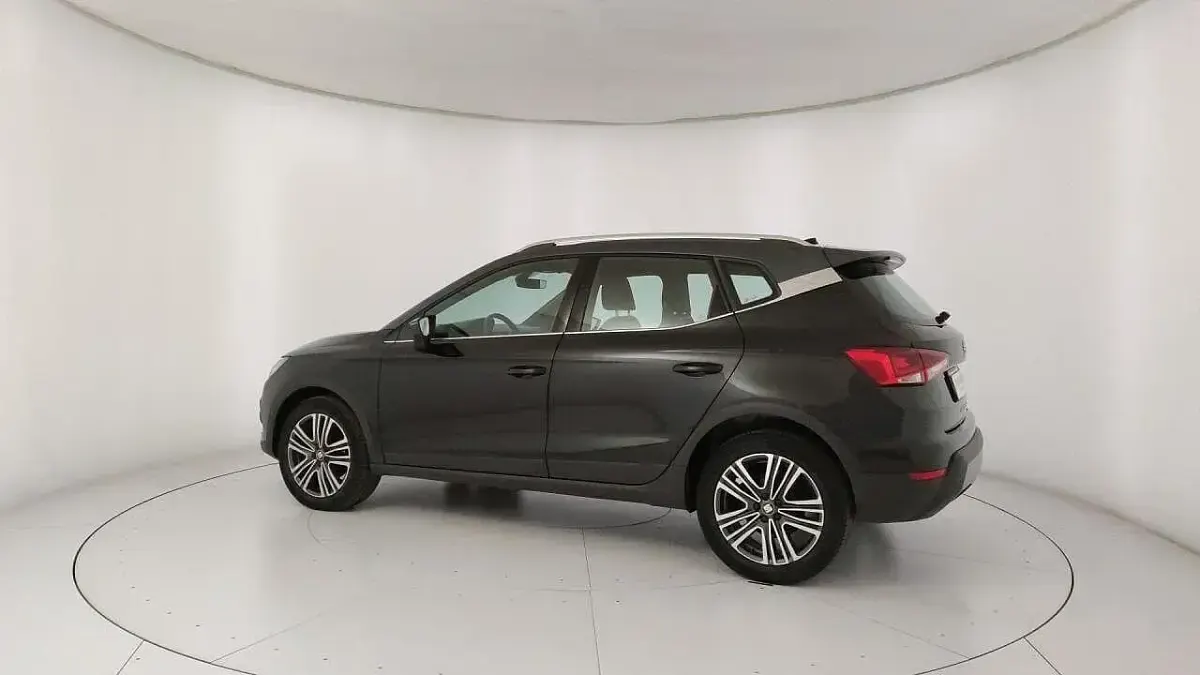 Usata Seat Arona Xperience 90 CV (66 kW) 2021 Nero SUV
