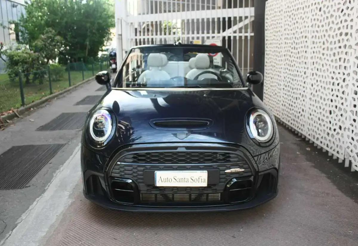 Usata Mini Cooper S Cabriolet 178 CV (130 kW) 2022 Enigmatic black. met Cabrio