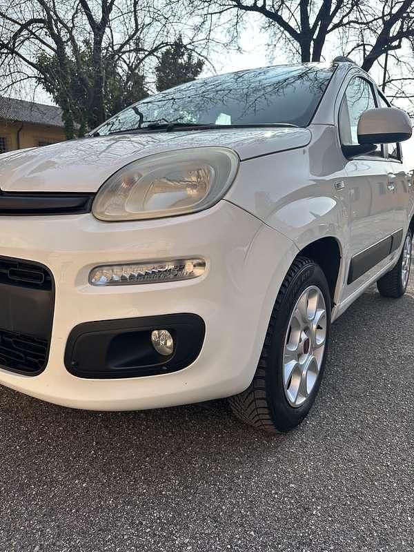 Usata Fiat Panda Lounge 80 CV (58 kW) 2013 Utilitaria