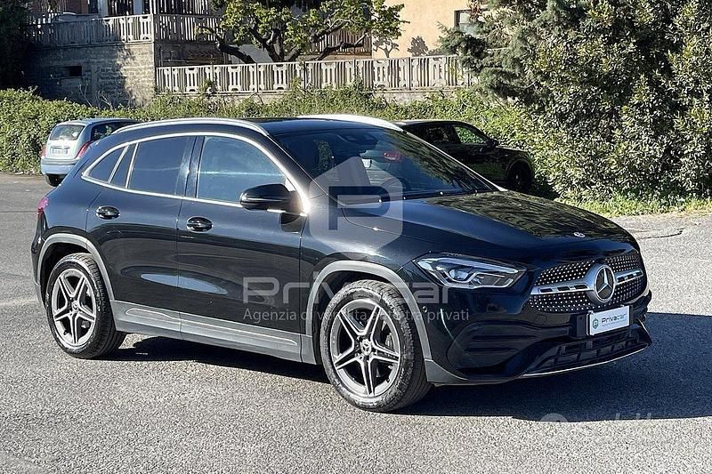 Usata Mercedes GLA200 Premium 150 CV (110 kW) 2020 Nero SUV