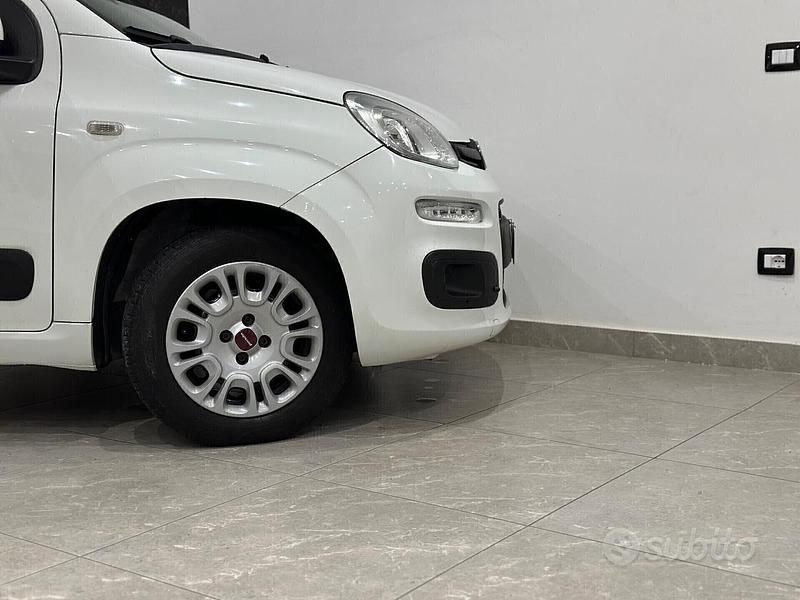 Usata Fiat Panda Lounge 95 CV (69 kW) 2019 Bianco Berlina