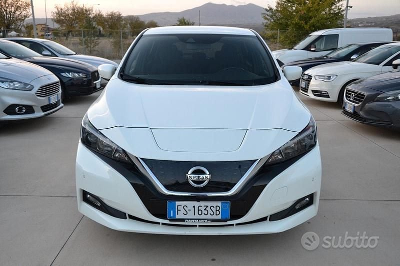 Usata Nissan Leaf N-Connecta 39 kW (54 CV) 2018 Bianco Utilitaria