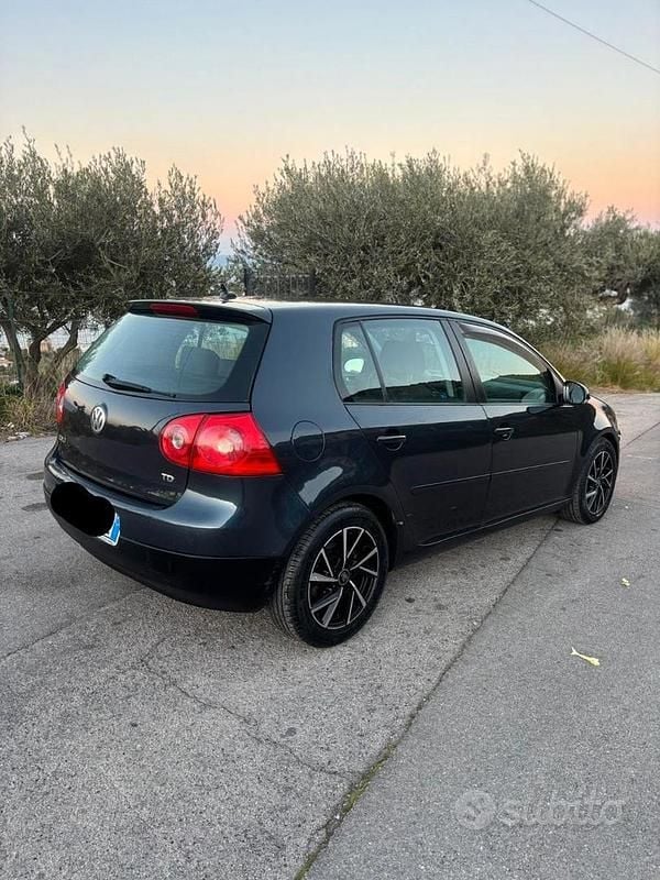 Usata VW Golf IV 2005 Berlina