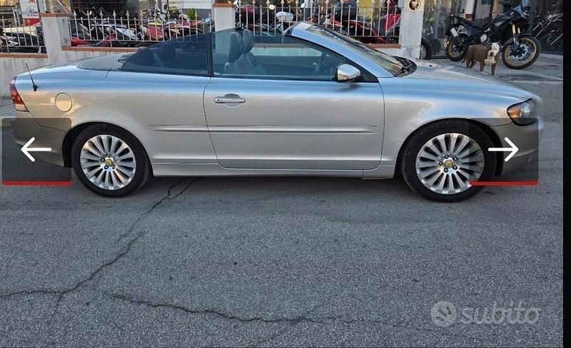 Usata Volvo C70 180 CV (132 kW) 2007 Grigio Cabrio