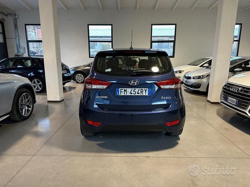Usata Hyundai i20 Classic 90 CV (66 kW) 2018 Blu Monovolume