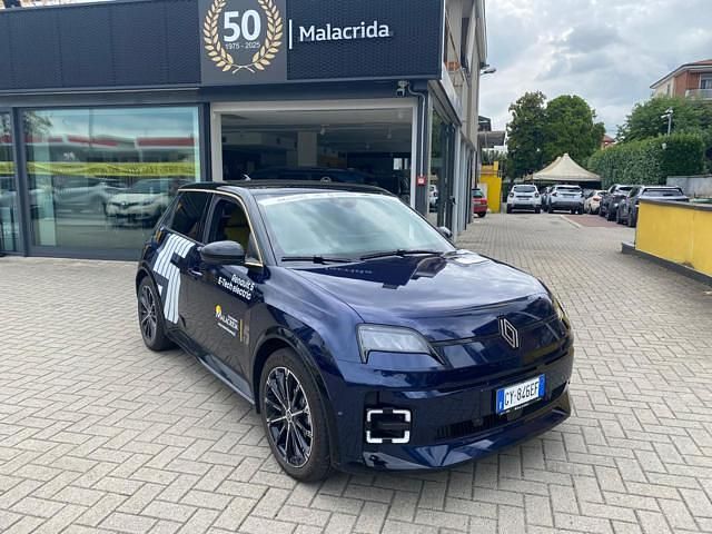 Usata Renault 5 E-Tech Komfort 110 kW (150 CV) 2025 Blu