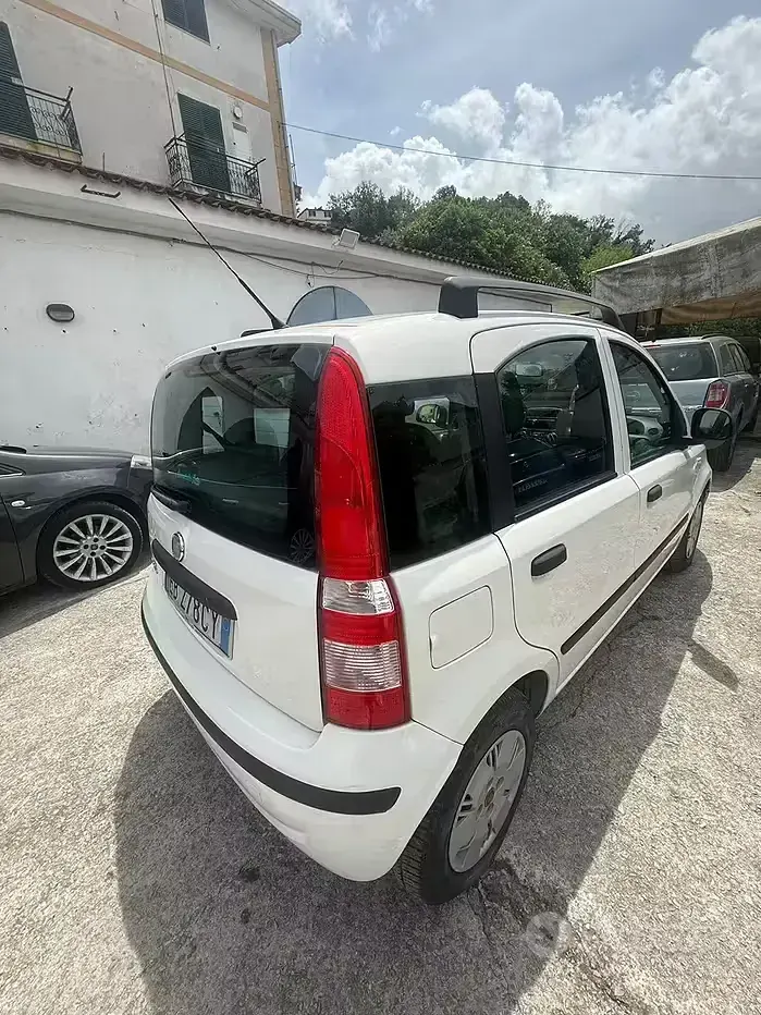 Usata Fiat Panda 69 CV (50 kW) 2011 Utilitaria