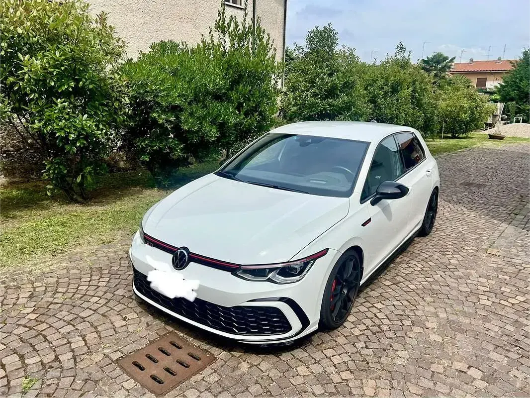 Usata VW Golf VII GTI 245 CV (180 kW) 2021 Bianco Utilitaria