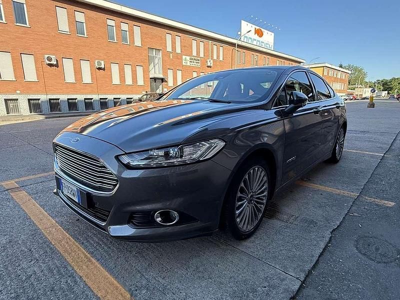 Usata Ford Mondeo Vignale 140 CV (102 kW) 2018 Berlina