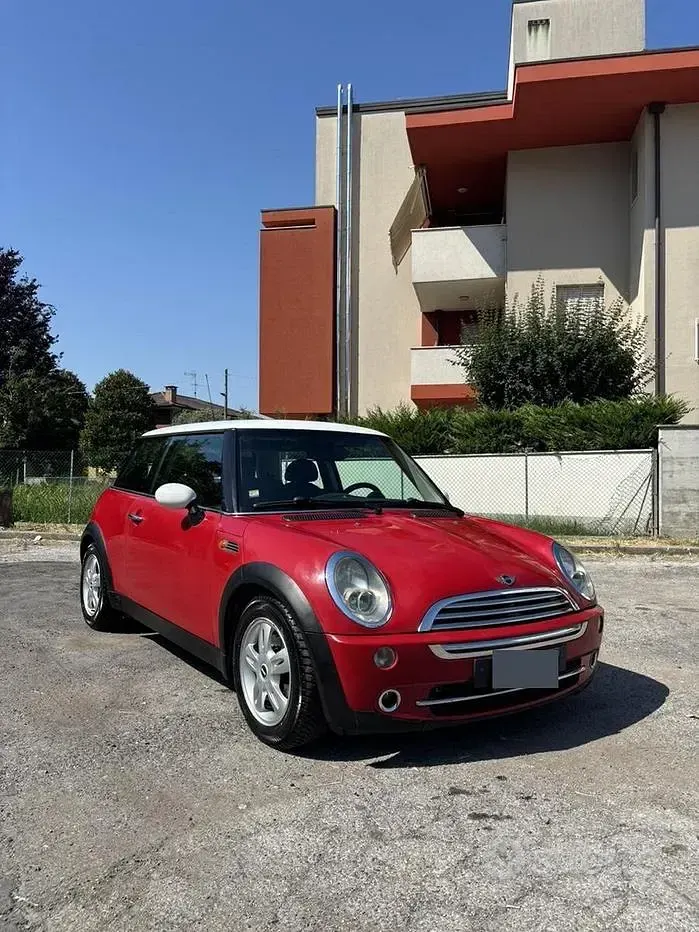 Usata Mini Cooper 116 CV (85 kW) 2005 Rosso Utilitaria