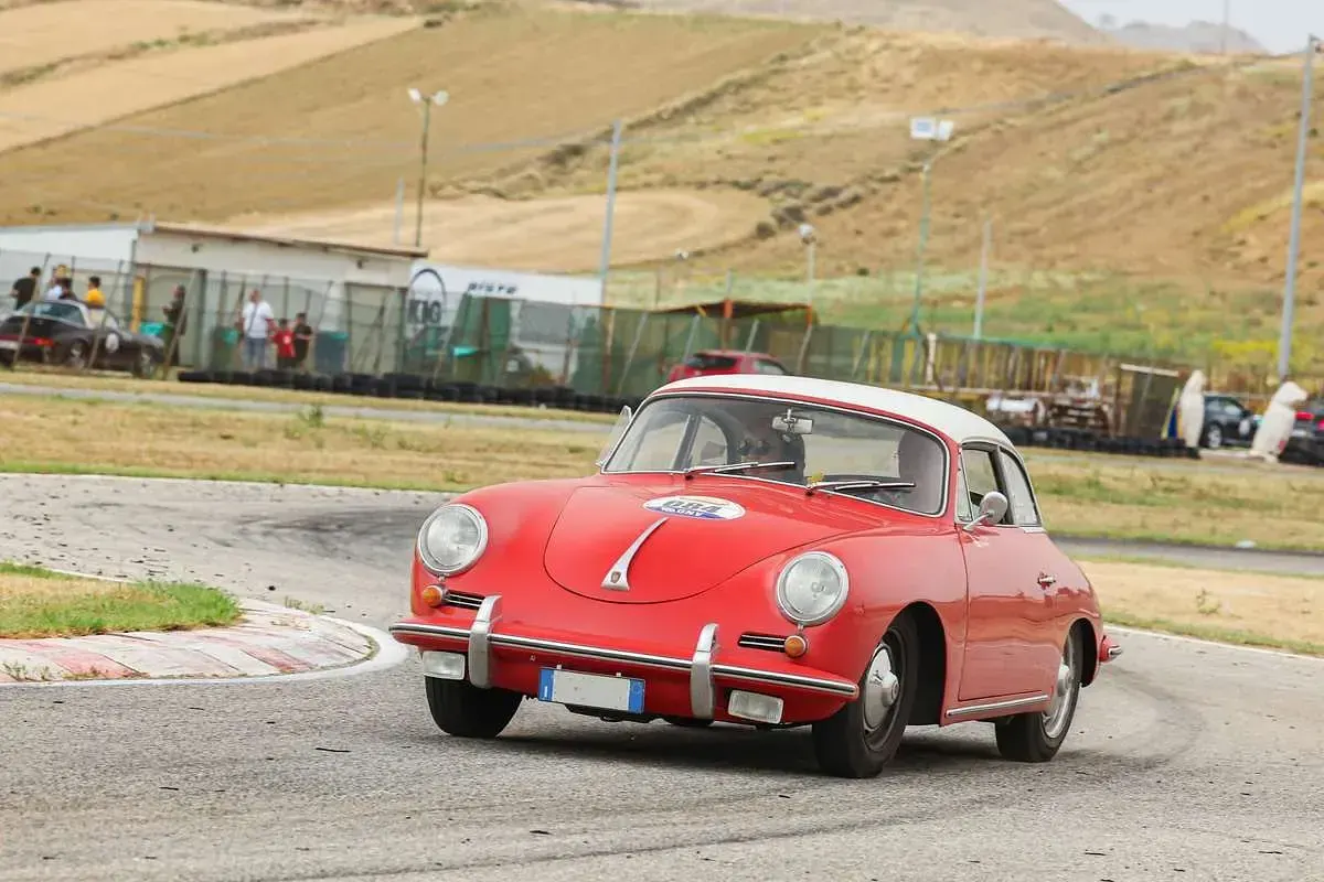 Usata Porsche 356 90 CV (66 kW) 1961 Rosso Coupé