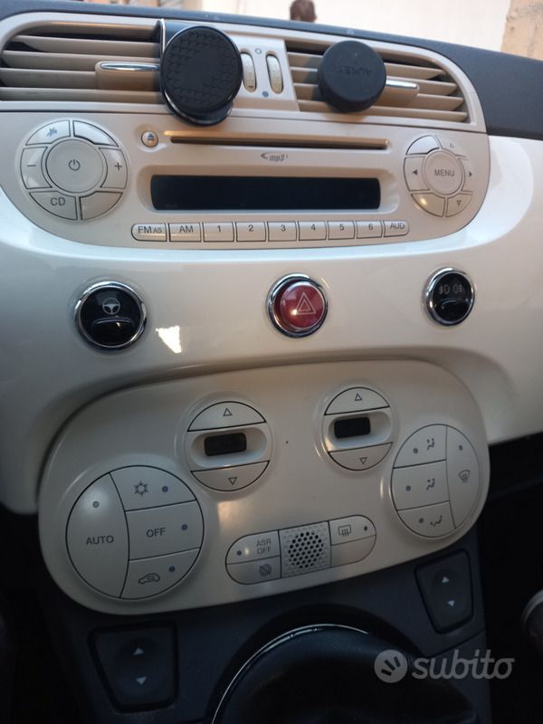 Usata Fiat 500 69 CV (50 kW) 2011 Bianco Utilitaria