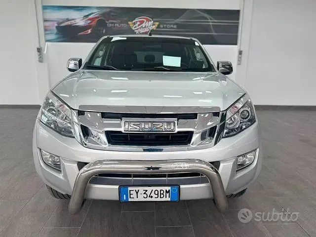 Usata Isuzu D-Max 163 CV (119 kW) 2014 Grigio