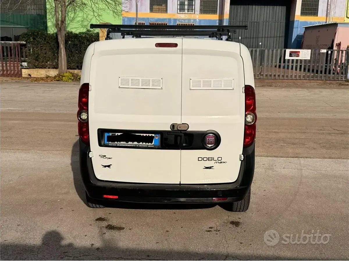 Usata Fiat Doblò 103 CV (75 kW) 2016 Bianco Monovolume