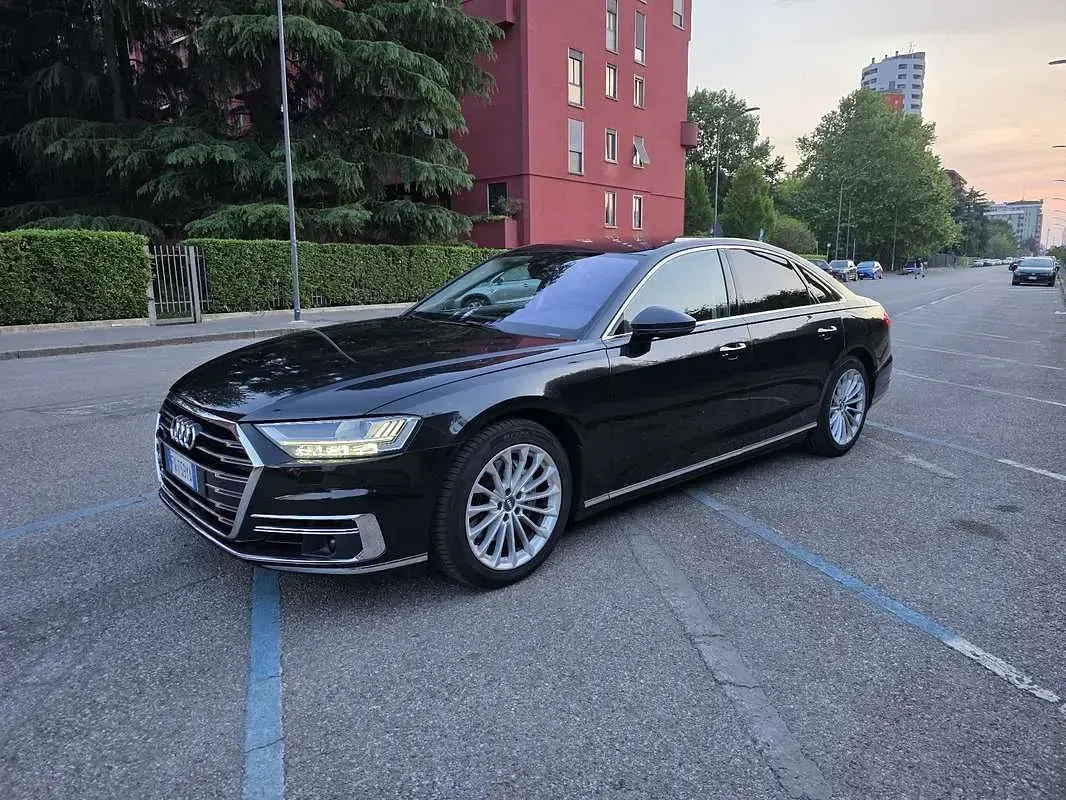 Usata Audi A8 Ambiente 286 CV (210 kW) 2019 Berlina
