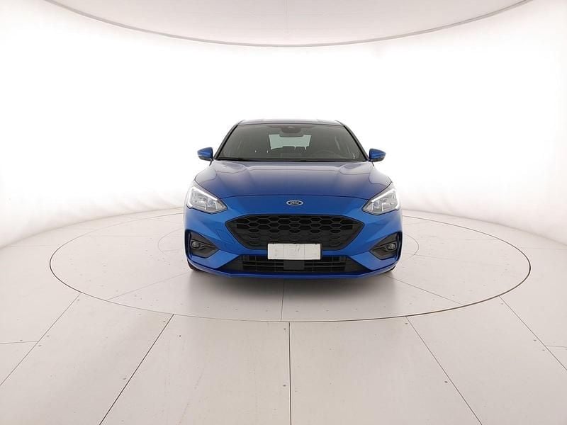 Begagnad Ford Focus ST-Line 120 HK (88 kW) 2021 Blå Sedan