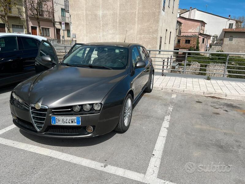 Usato 2007 Alfa Romeo 159 1.9 Diesel 150 CV (1.600 €)