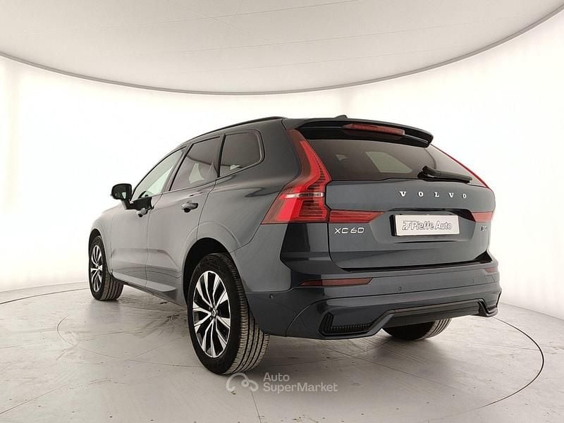 Usata Volvo XC60 Plus 250 CV (183 kW) 2023 Blu SUV