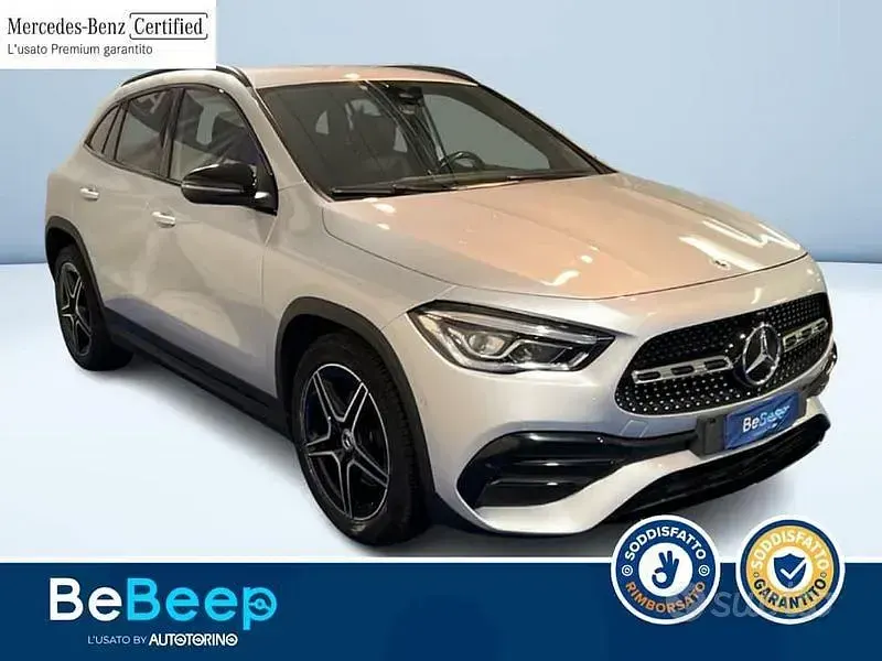 Usata Mercedes GLA200 Premium 150 CV (110 kW) 2021 Grigio SUV
