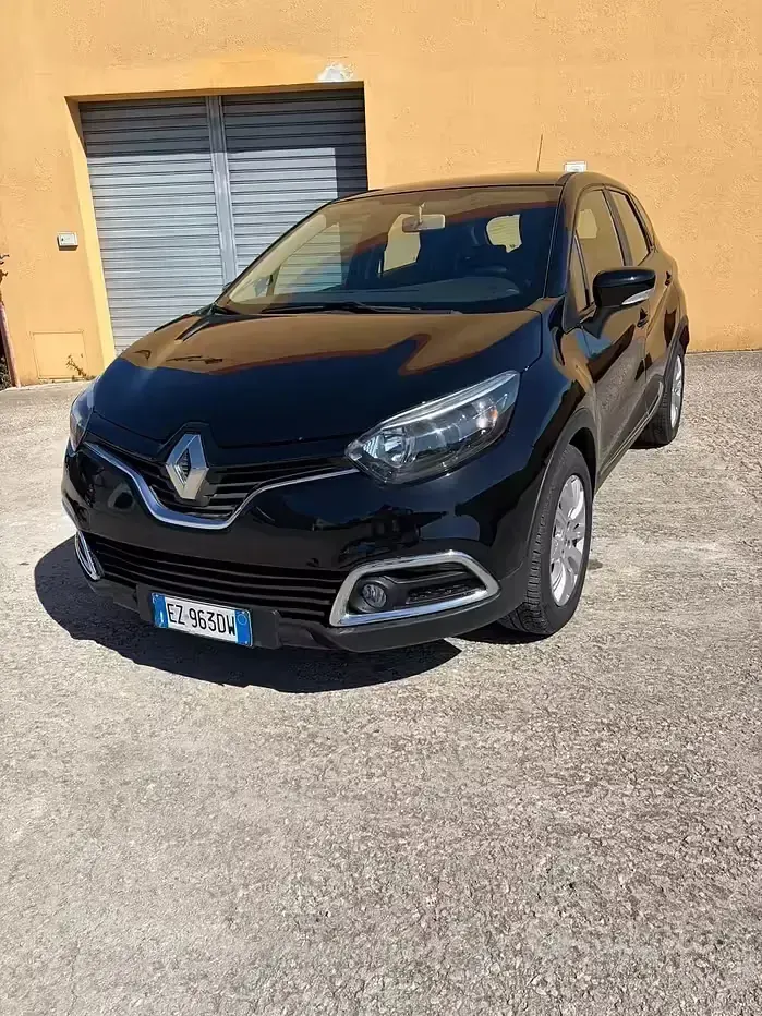 Gebraucht Renault Captur 90 PS (66 kW) 2015 Schwarz SUV