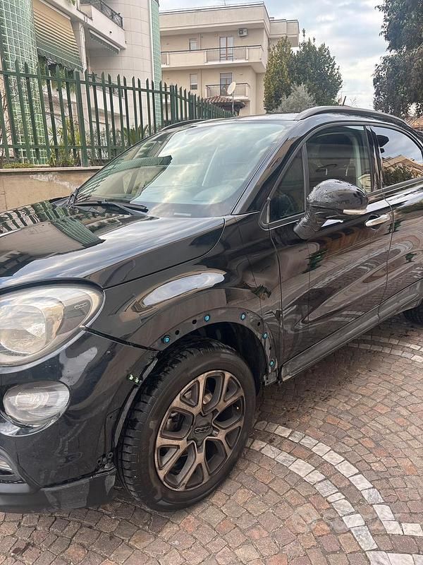Usata Fiat 500 Cross 95 CV (69 kW) 2018 Nero Berlina