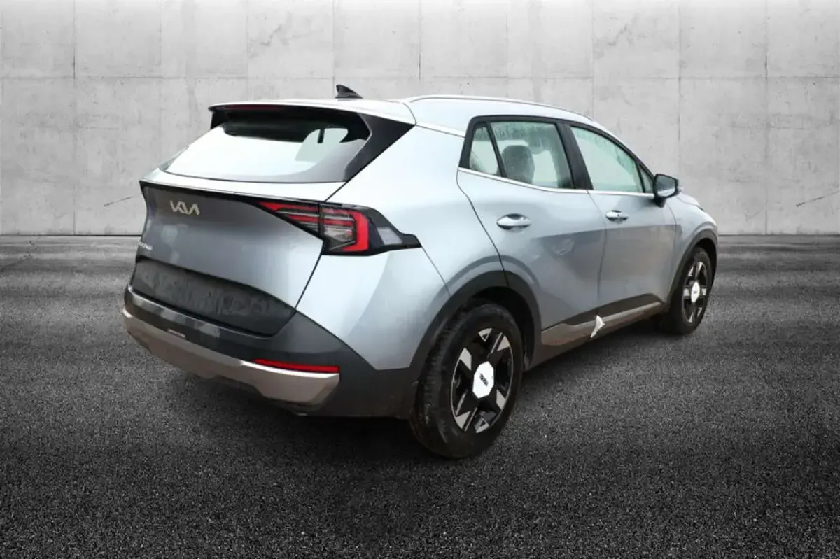 Nuova Kia Sportage 150 CV (110 kW) 2026 Argento SUV