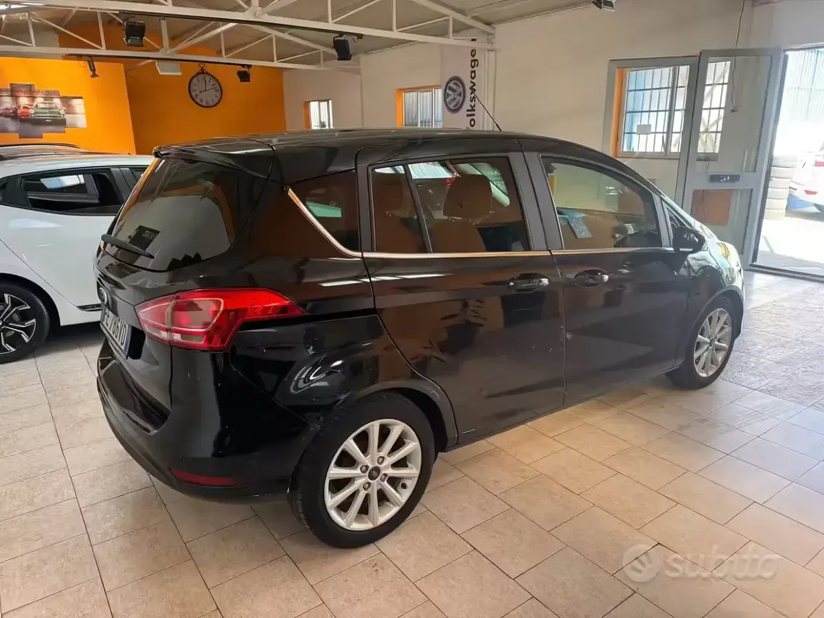Usata Ford B-MAX Titanium X 90 CV (66 kW) 2016 Nero Monovolume