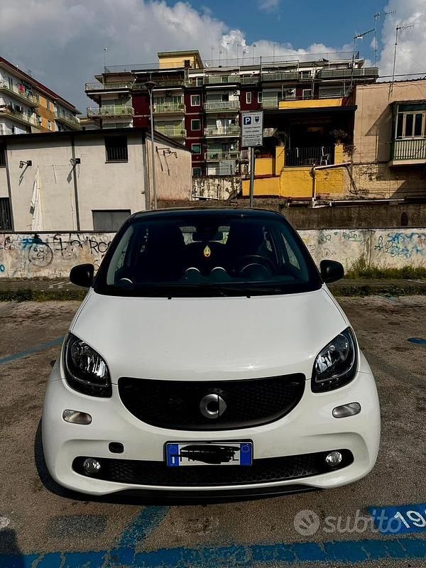 Usata Smart ForFour Prime 71 CV (52 kW) 2018 Bianco Utilitaria