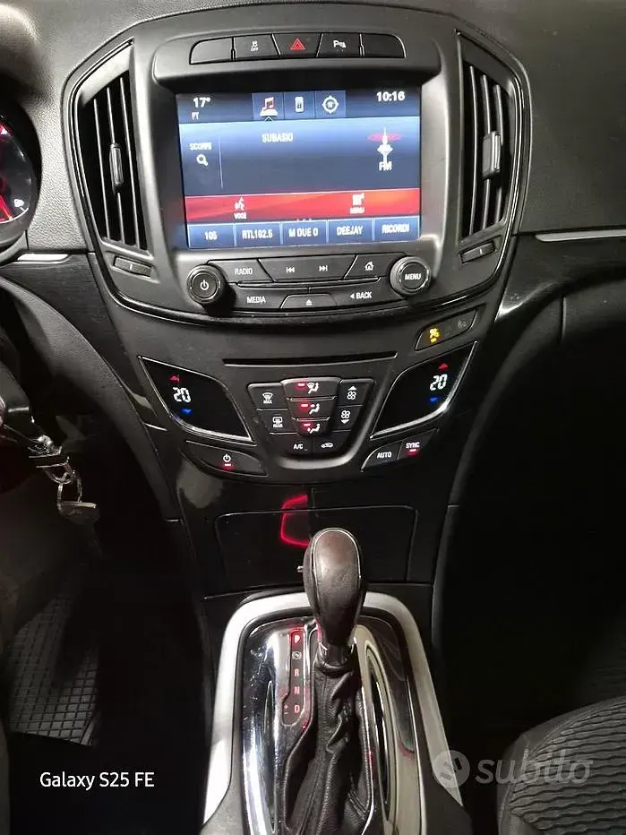 Usata Opel Insignia 160 CV (117 kW) 2014 Grigio Station wagon