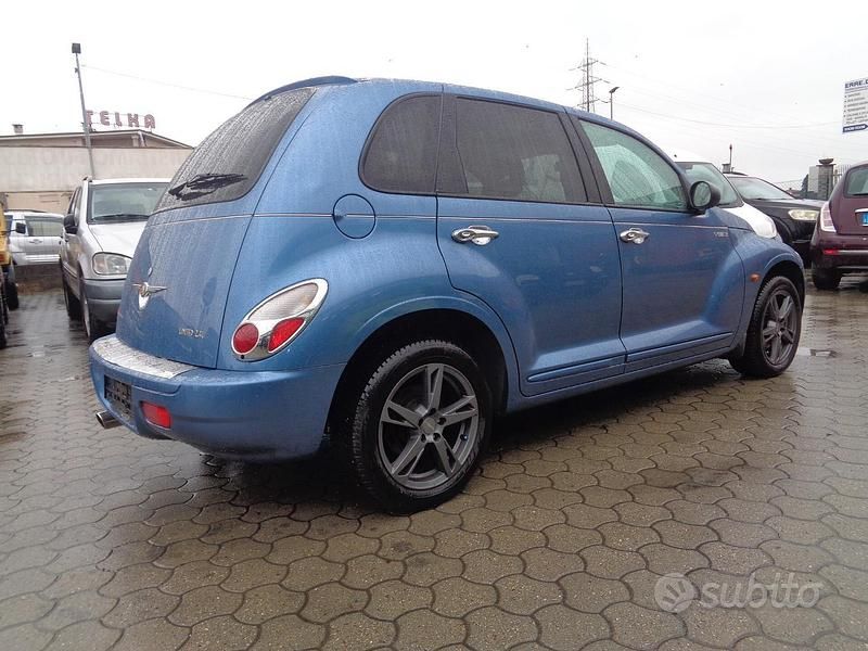Usata Chrysler PT Cruiser Limited 140 CV (102 kW) 2008 Blu Monovolume