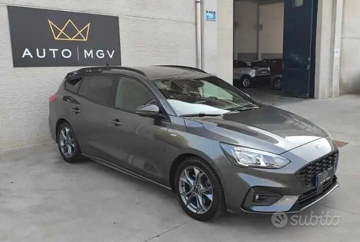 Usata Ford Focus ST-Line 125 CV (91 kW) 2021 Grigio Station wagon