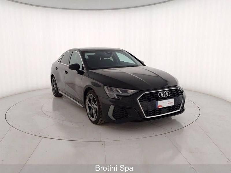 Usata Audi A3 S-Line 116 CV (85 kW) 2024 Nero metallizzato Berlina
