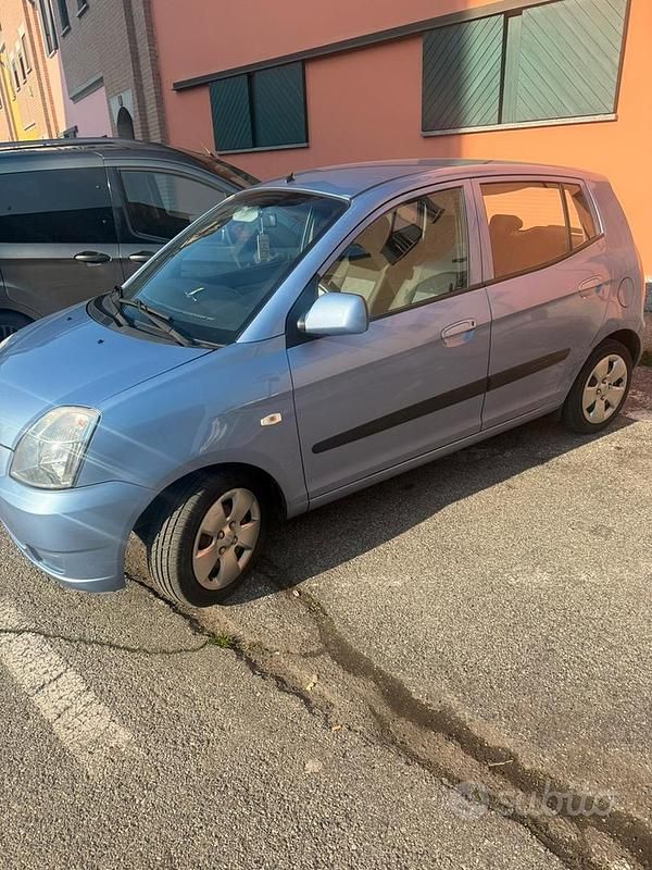 Usata Kia Picanto 2005 Blu Utilitaria