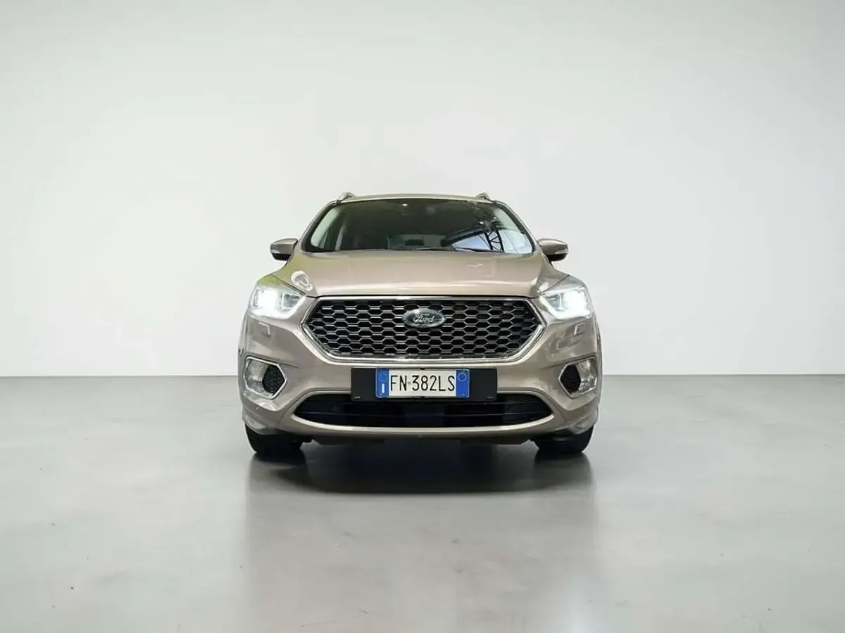 Usata Ford Kuga Vignale 180 CV (132 kW) 2018 Bei SUV
