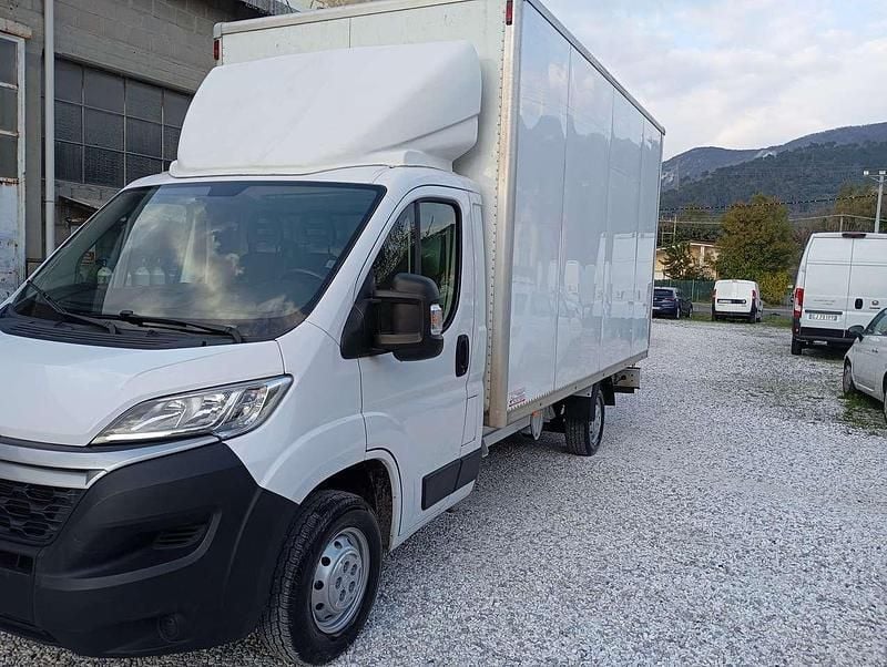 Usata Citroën Jumper 165 CV (121 kW) 2021 Bianco Monovolume