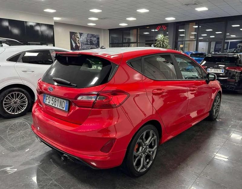 Usata Ford Fiesta ST-Line 86 CV (63 kW) 2019 Race red Berlina