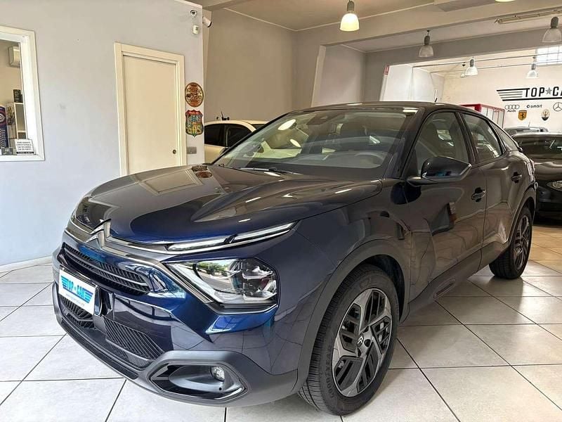 Nero perla Usata 2024 Citroën C4 PureTech SUV | 16.800 € (Ottimo prezzo) - Immagine 1/4