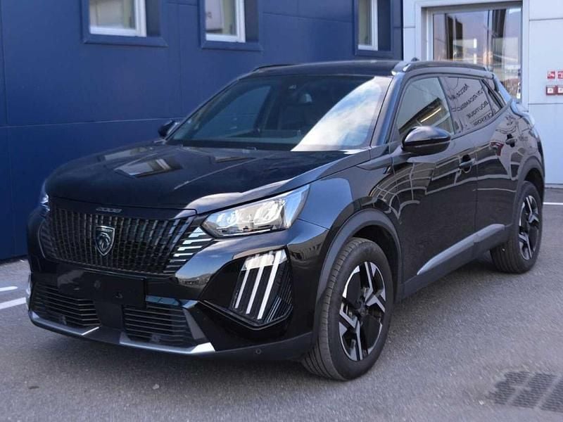 Usata Peugeot 2008 Allure 101 CV (74 kW) 2025 Nero SUV