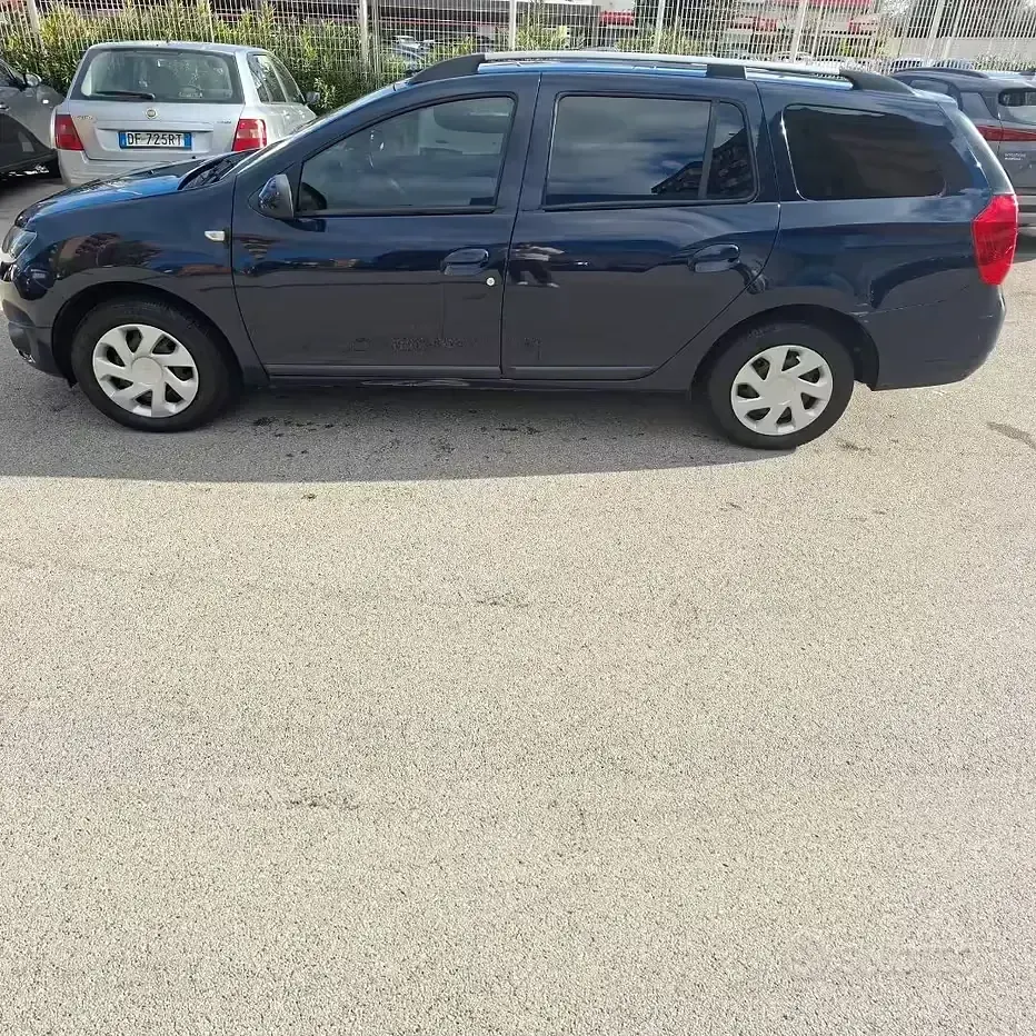 Begagnad Dacia Logan 90 HK (66 kW) 2016 Blå Kombi
