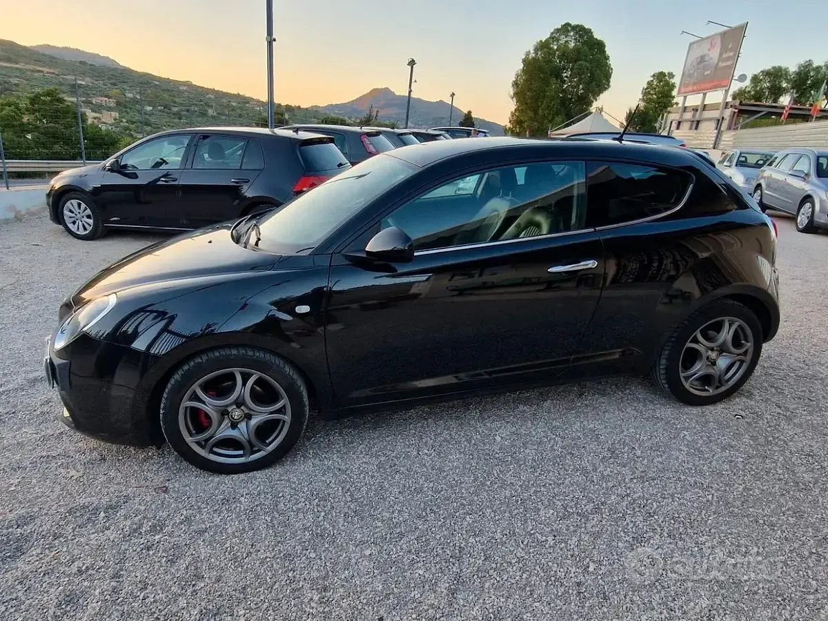 Usata Alfa Romeo MiTo 85 CV (62 kW) 2014 Nero Utilitaria