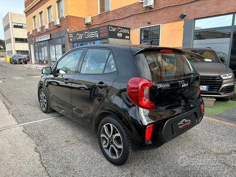 Usata Kia Picanto Style 65 CV (47 kW) 2023 Nero Utilitaria