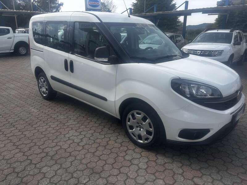 Other Usata 2019 Fiat Doblò Pop Monovolume | 15.500 € (Molto cara) - Immagine 1/4