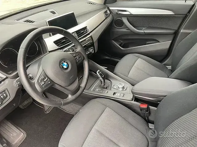 Usata BMW X1 Advantage 150 CV (110 kW) 2021 Grigio SUV