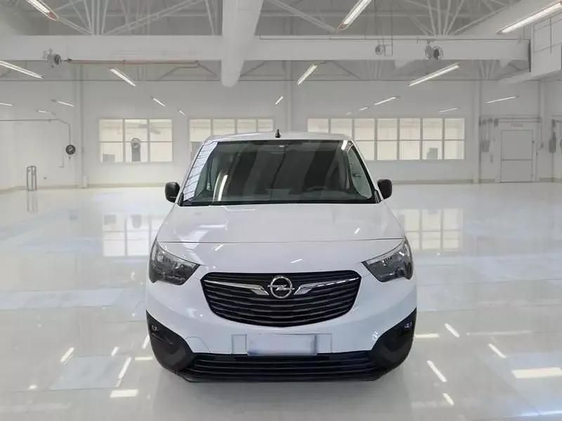 Usata Opel Combo-e Life Edition 56 kW (77 CV) 2022 Bianco Furgone