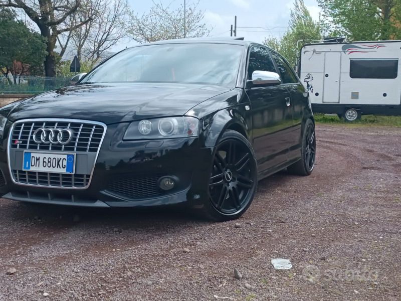 Nero Usata 2008 Audi S3 Tre volumi | 15.000 € (Buon prezzo) - Immagine 1/4