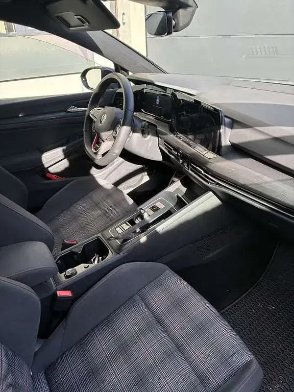 Usata VW Golf VIII GTI 245 CV (180 kW) 2022 Berlina