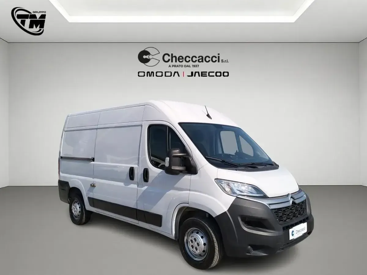 Usata Citroën Jumper 140 CV (102 kW) 2024 Bianco Monovolume