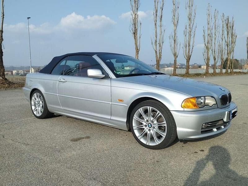 Usata BMW 330 Cabriolet 231 CV (169 kW) 2000 Cabrio