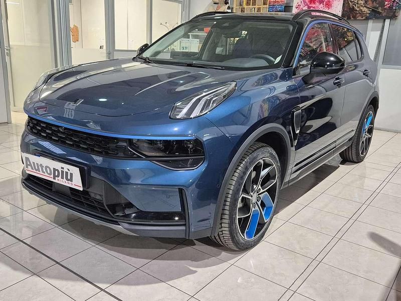 Blu/azzurro Usata 2023 Lynk & Co 01 SUV | 23.200 € (Buon prezzo) - Immagine 1/4