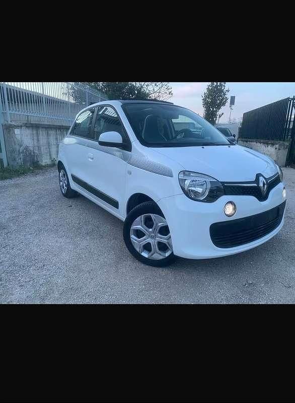 Usata Renault Twingo SE 69 CV (50 kW) 2021 Utilitaria